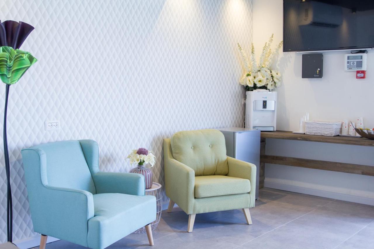 Rich Suites Hotel